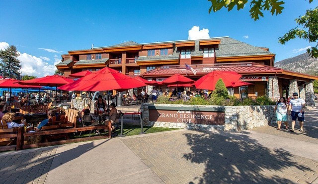 Charming 2-bedroom villa in gorgeous South Lake Tahoe