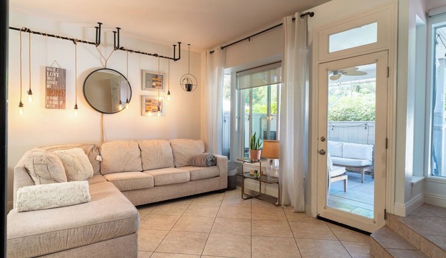 Charming 3-bedroom condo with AC and WiFi in enchanting Mission Viejo