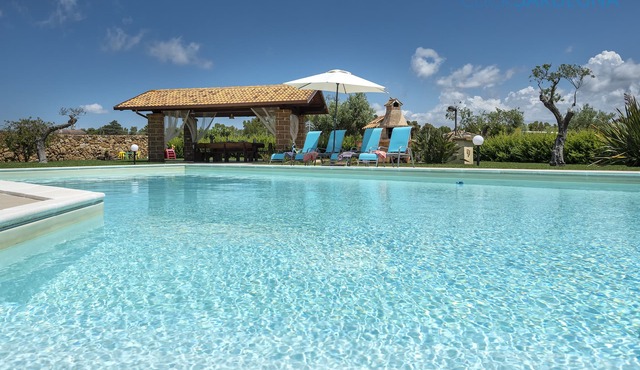 ClickSardegna Alghero villa Marlena for 10 people, with swimming pool in Alghero