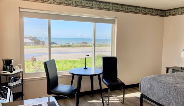 Coast Riders Inn