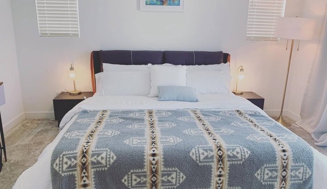 Comfortable and Spacious Rental Home in Prime Location2-bedroomPet-Friendly