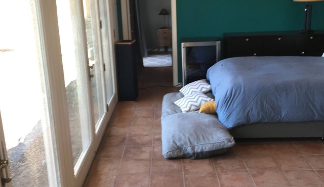 Condo with large yard Mt Soledad
