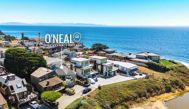 Corcoran Beachhouse - Stunning ocean views!