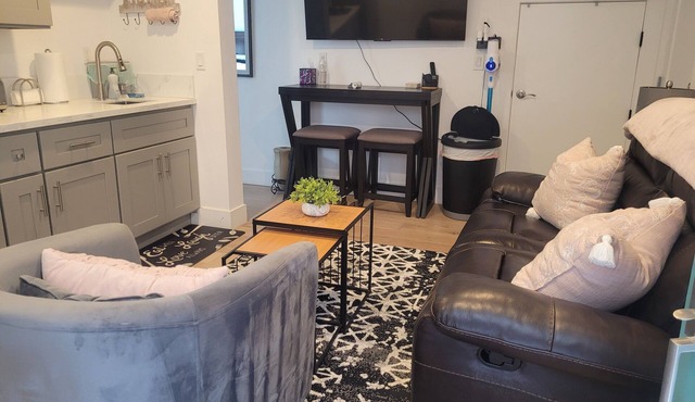 Cozy 1-Bed near Silver Strand Beach