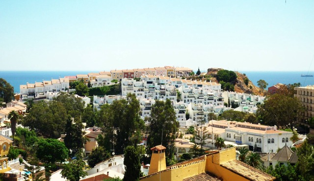 D-3 Apartment with terrace and partial sea view