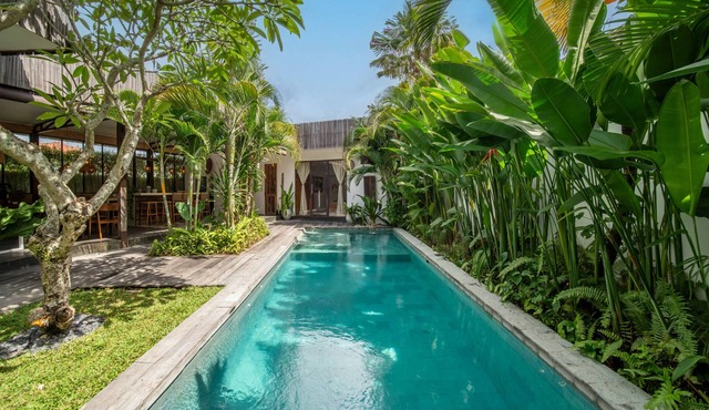 Designer 3BR Villa - Exquisite Canggu Retreat