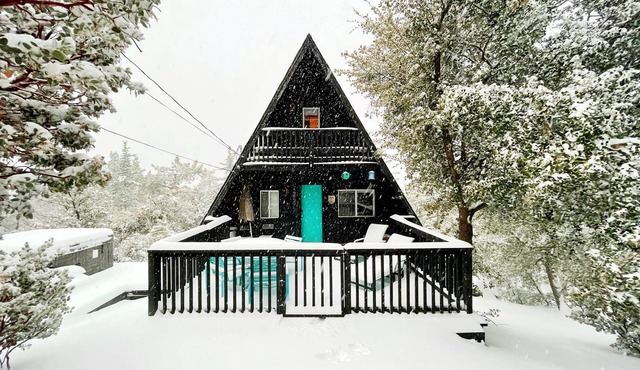 Dog Friendly A-frame Hot Tub Nature Views