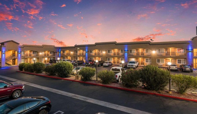Econo Lodge Hesperia - Victorville I-15