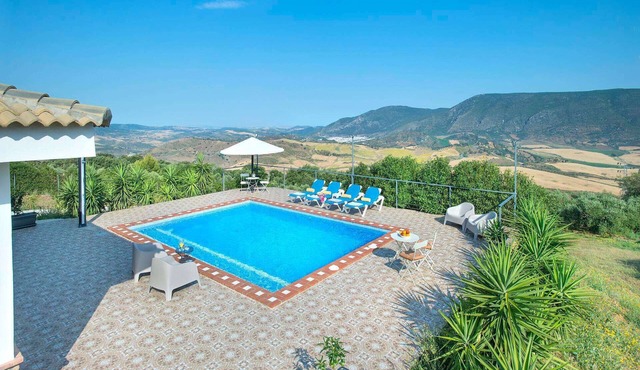 El Granadino - Two Bedroom Villa, Sleeps 4