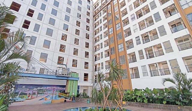 Elegant And Airy Studio At Apartment Tamansari Skylounge Makassar