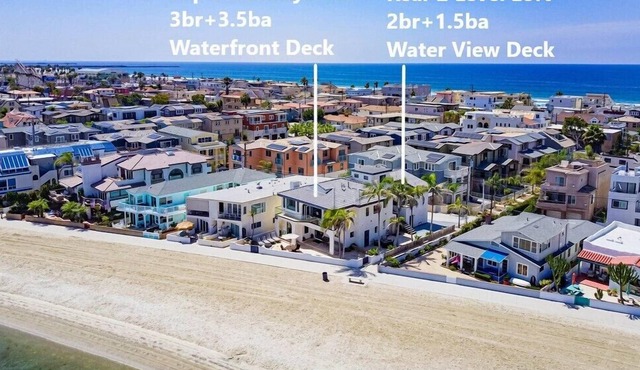 Entire 2nd Level ☆ 2 Water View Patios ☆ AC in ❤ of MB