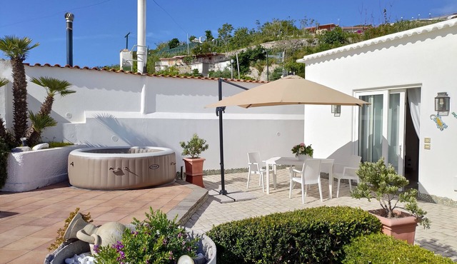 Exclusiveholiday Ischia panoramic villa with Jacuzzi pool