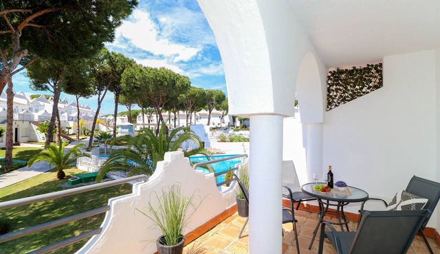 Fantastic 1 bed townhouse close to Marbella