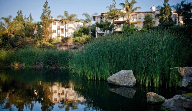 Four Seasons Aviara one bedroom/with living area/kitchen/dining/2 bathrooms