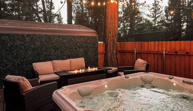 Fully Remodeled Home Away From Home with all the amenities