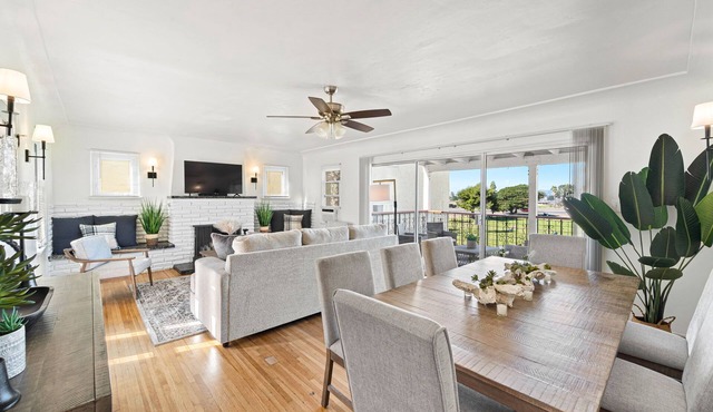 Gorgeous Beach Villa - Ocean Views + Sleeps 12!