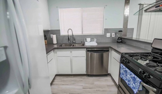 Great Location! The perfect Vegas getaway.
