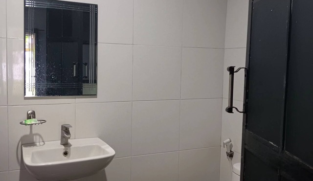 Guest House in Padonan – Large Area, Pool, Wi-Fi