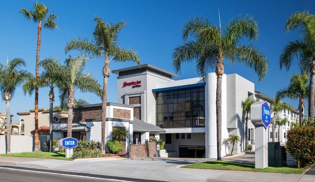Hampton Inn by Hilton Costa Mesa Newport Beach