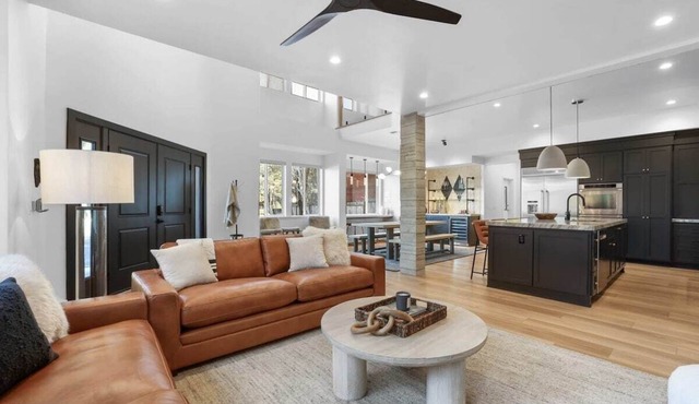 Heavenly Haven: Ski & Beach Getaway