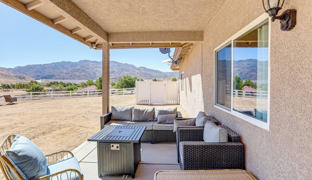 Hesperia Home: Near Mojave River & Hiking Trails!