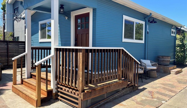 Hidden Gem 1-bedroom Craftsman Poet's Corner Berkeley with Heating/AC