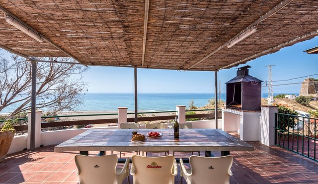Holiday Home 'Casa Del Pipa Con Vistas Al Mar' with Sea View, Wi-Fi and Air Conditioning