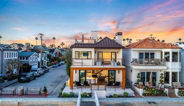 Incredible Opportunity to Experience Premier South Bayfront Corner Lot and Duffy