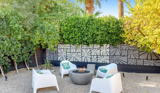 Incredible William Krisel-designed Alexander house with private pool & spa