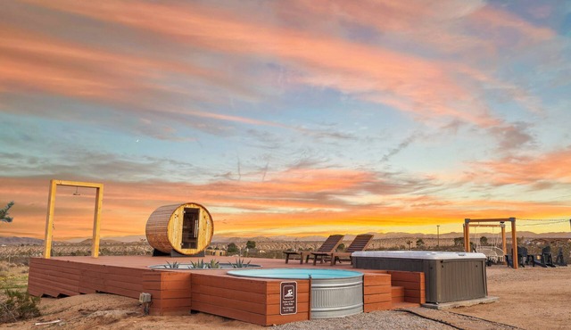 Joshua Tree-Spa Pool Firepit Sauna Game Room
