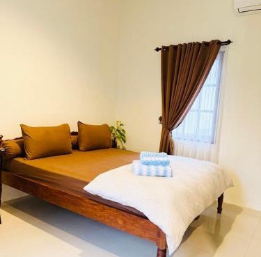 Juni Residence