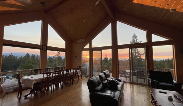 Lake and Mountain View Villa near Heavenly california base