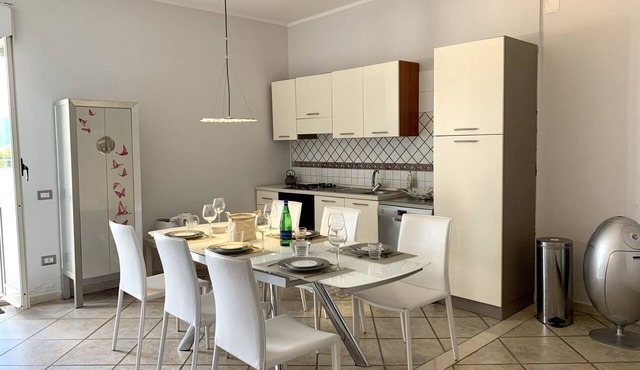 Large Rooftop Apartment overlooking the ruins of Pompeii, sleeps 4