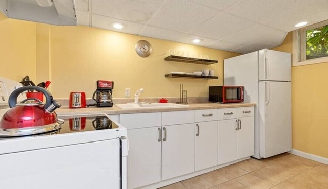 Large Seattle Abode with Unique Space in Seattle