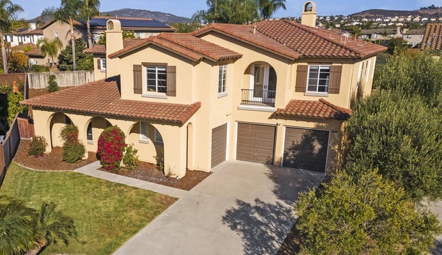 Luxurious Redesigned Home in a Prestigious Neighborhood