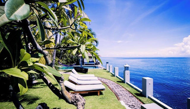 Luxurious & Tranquil Beachfront Oasis ~ snorkeling