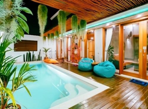 Luxury 2BR Sanur Villa Private Pool, Wi-Fi