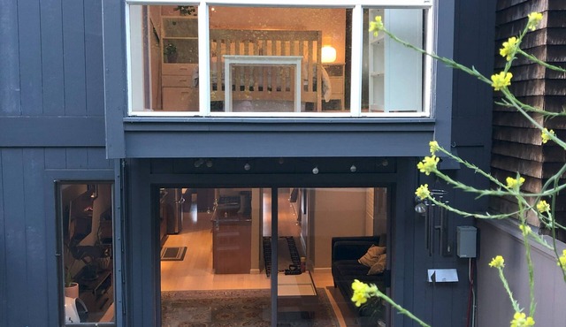 Luxury Mid-century Modern Perch in Diamond Heights San Francisco