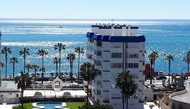 Luxury Modern Beachfront Apt VFT/MA 04505 Panoramic Sea Views. Wifi & UK TV