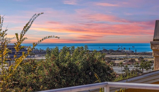 Luxury Oceanview Hilltop Villa w/Private Pool