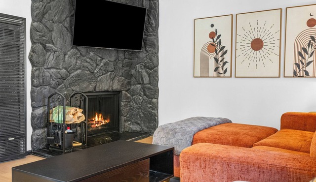 Luxury Studio Escape - Trails & Views