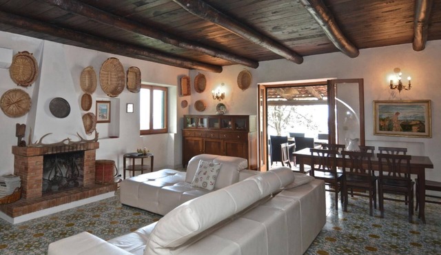 Luxury Villa 7BD 5BA Private access to the sea