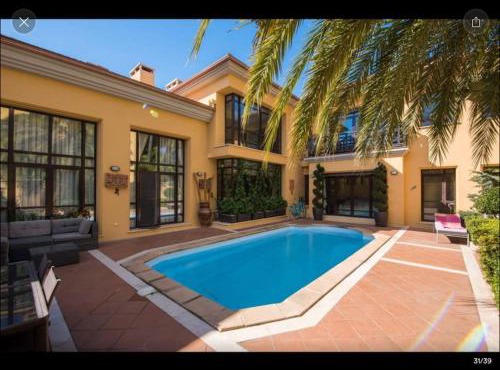Luxury Villa On Mistral Beach, Puerto Banus.