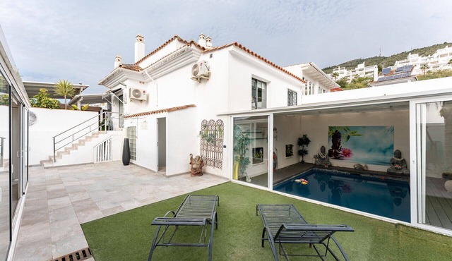 MalagaSuite Plumaria House