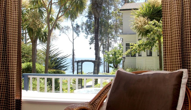 Monarch Cove Inn
