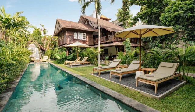Nativ Living Villa Legian 6BR Villa 16px Big Group Walk to 66 Beach