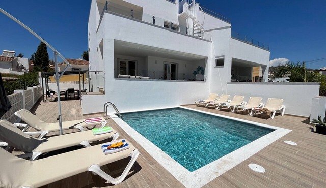 Nerja Paradise Rentals - Villa Concha Blanca