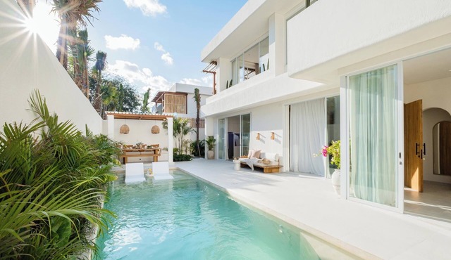New 3BR Private Villa Near Bingin Beach, Uluwatu