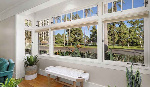 NEW 4 Bed, 4.5 Bath, 3 En-Suite, Across the Street From Balboa Park, Parking
