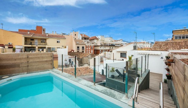 NEW APARTMENT -SHARED POOL & SOLARIUM- 1a